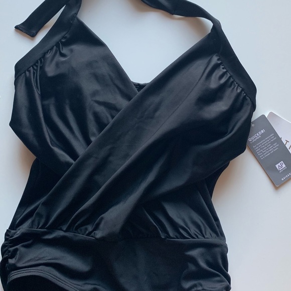 NWT Athleta Wrap One Piece Swimsuit Black 32B/C - Picture 4 of 8